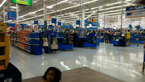 Department Store «Walmart Supercenter», reviews and photos, 235 E Dorset Dr, Dixon, CA 95620, USA
