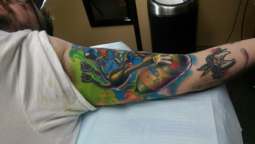 Tattoo Shop «Ghost Ship Tattoo», reviews and photos, 515 London Bridge Rd, Virginia Beach, VA 23454, USA