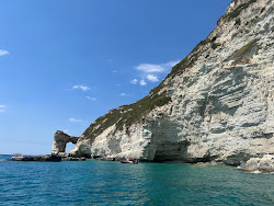 Foto di Tripitos Arch Beach e il suo bellissimo paesaggio