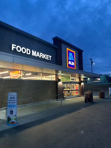 Supermarket «ALDI», reviews and photos, 940 N Quincy Ave, Ottumwa, IA 52501, USA