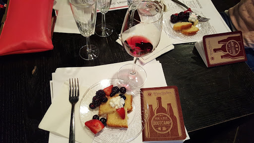 Wine Bar «WineStyles of West Des Moines», reviews and photos, 5515 Mills Civic Pkwy #120, West Des Moines, IA 50266, USA