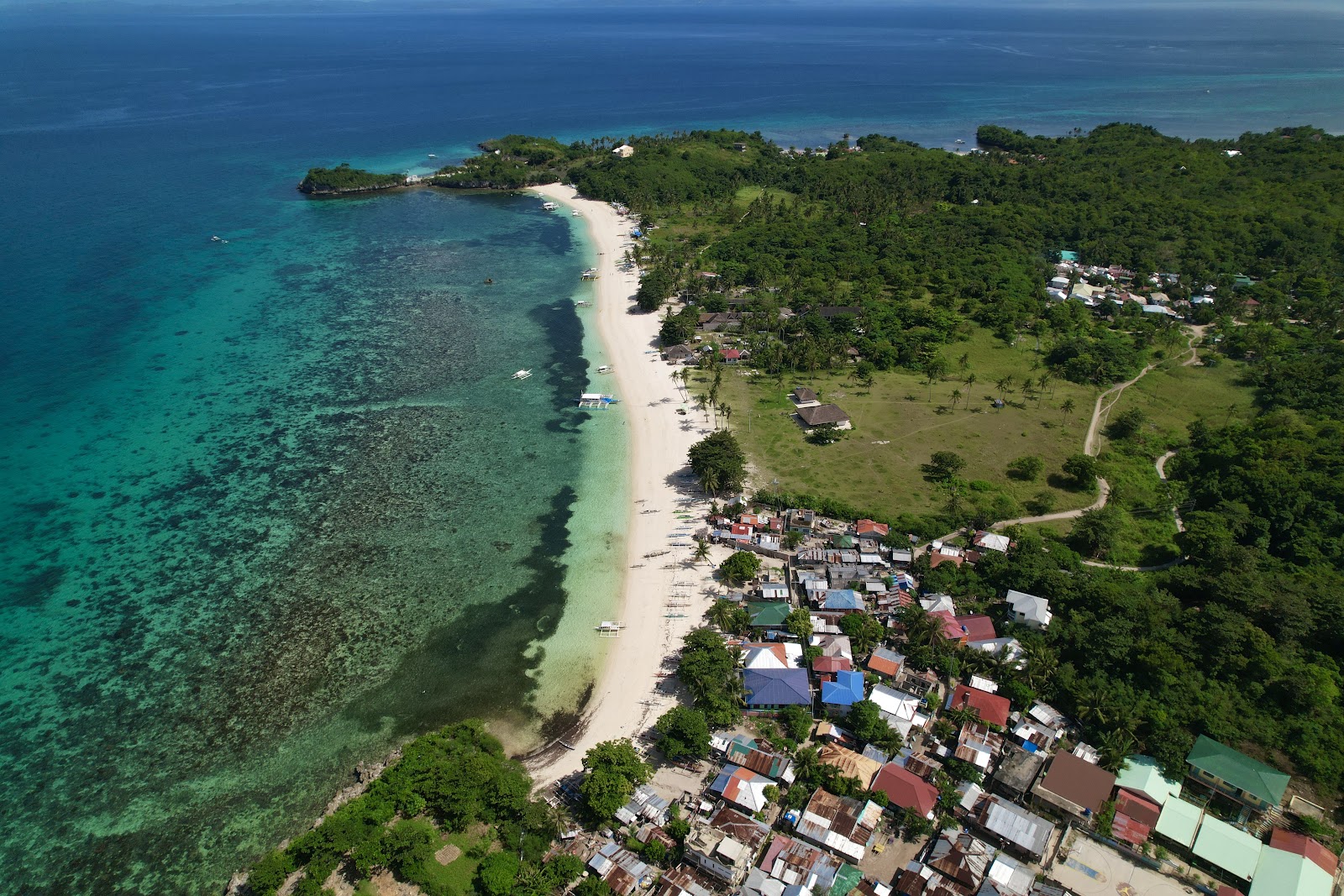 Photo of Malapascua Island Beach with very clean level of cleanliness