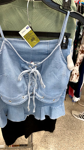 Clothing Store «Ross Dress for Less», reviews and photos, 3300 S Glenstone Ave, Springfield, MO 65804, USA