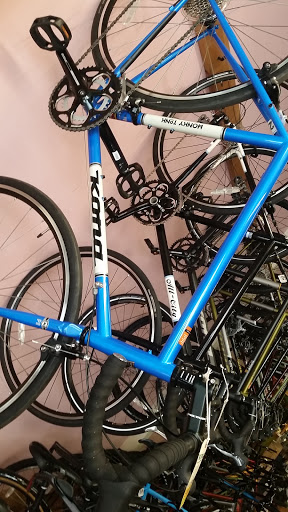 Bicycle Store «Bicycle Revolutions», reviews and photos, 756 S 4th St, Philadelphia, PA 19147, USA