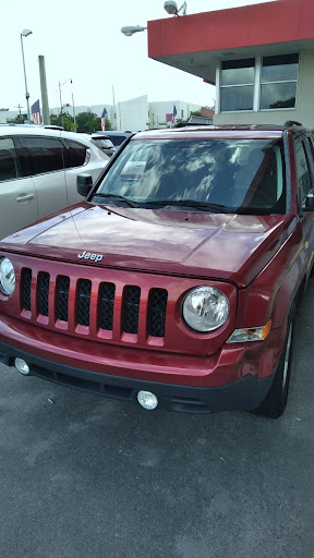 Used Car Dealer «Modern Auto Sales», reviews and photos, 2200 N Federal Hwy, Hollywood, FL 33020, USA