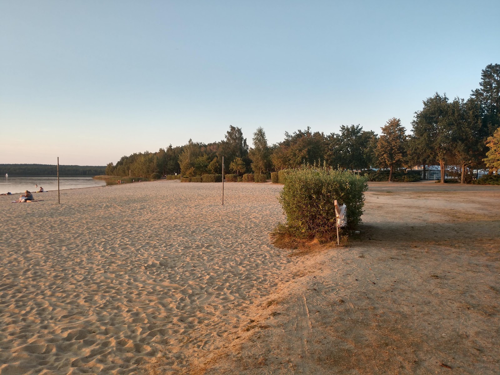 Fotografie cu Lauchhammer Beach - locul popular printre cunoscătorii de relaxare