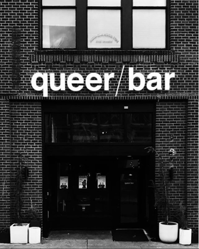 Queer/Bar