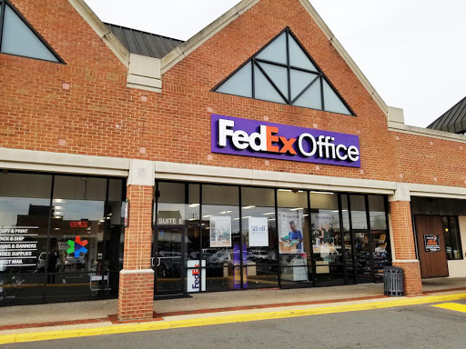 Print Shop «FedEx Office Print & Ship Center», reviews and photos, 13061 Lee Jackson Memorial Hwy a, Fairfax, VA 22033, USA