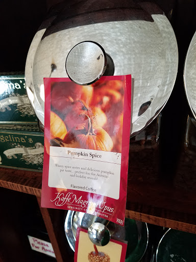 Restaurant «Old World Cafe & Ice Cream», reviews and photos, 1 W Market St, Corning, NY 14830, USA