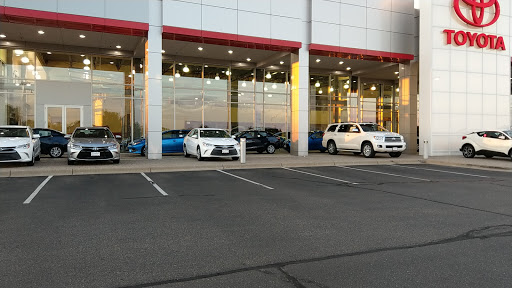Toyota Dealer «Carlson Toyota», reviews and photos, 12880 Riverdale Dr NW, Coon Rapids, MN 55448, USA