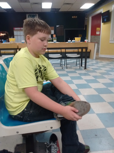 Bowling Alley «Indian Lanes», reviews and photos, 815 E Northside Dr, Clinton, MS 39056, USA