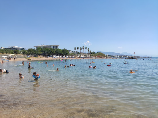 Lonicera Resort beach