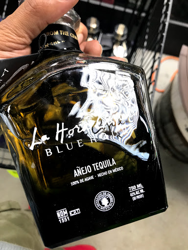 Liquor Store «J&J Liquor», reviews and photos, 1590 Hudson Bridge Rd, Stockbridge, GA 30281, USA