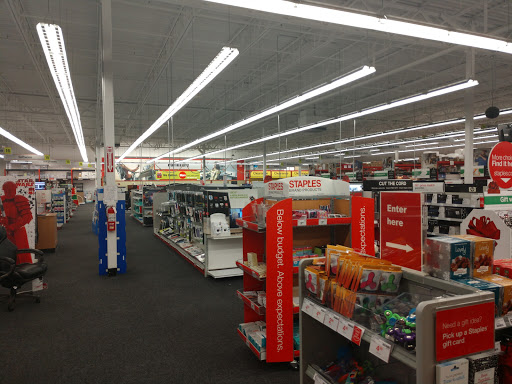 Office Supply Store «Staples», reviews and photos, 1333 Buckeye Ave, Ames, IA 50010, USA