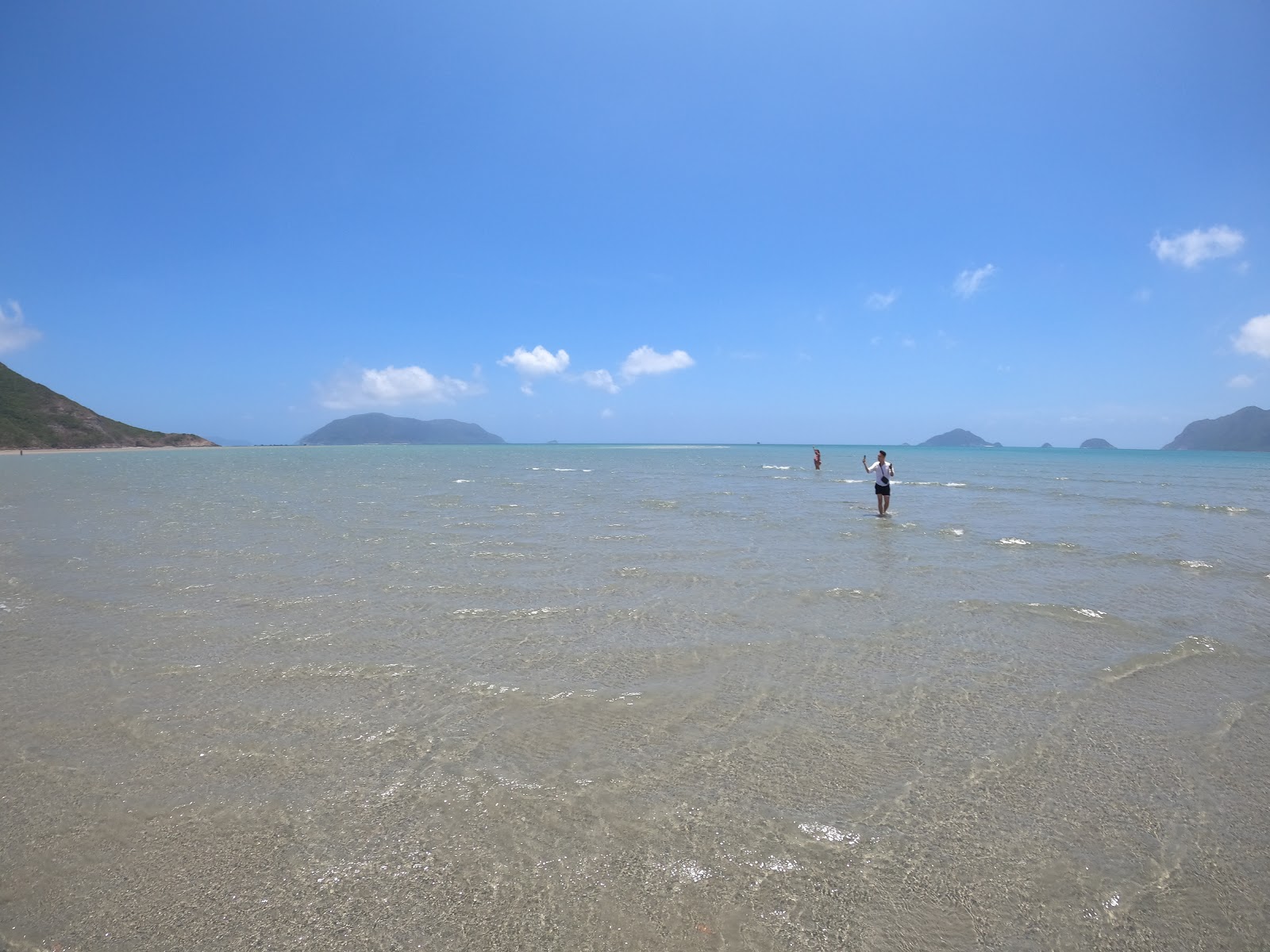 Foto von Lo Voi Beach mit geräumiger strand