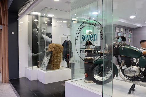 laBarbería de seven en Boiro, A Coruña