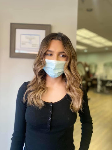 Hair Salon «elle salon and spa», reviews and photos, 15 E 1st St, Eureka, MO 63025, USA