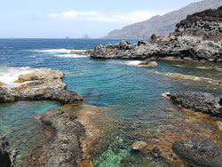 Φωτογραφία του Charco los Sargos με επίπεδο καθαριότητας πολύ καθαρό