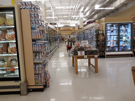 Supermarket «Stop & Shop Supermarket», reviews and photos, 665 American Legion Dr, Teaneck, NJ 07666, USA