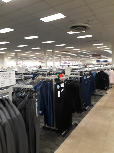 Shopping Mall «Diplomat Mall Shopping Center», reviews and photos, 1725 E Hallandale Beach Blvd, Hallandale Beach, FL 33009, USA