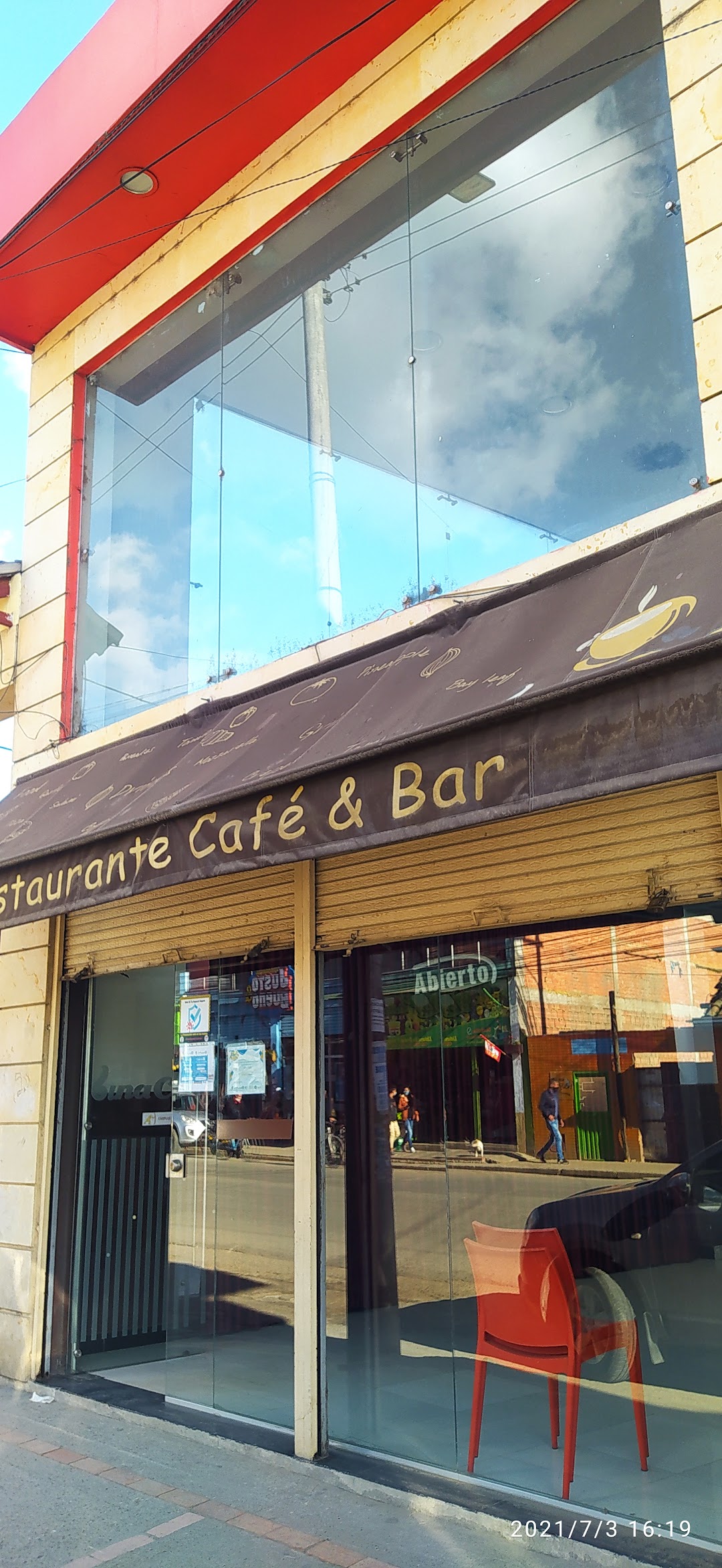 Luna Cafe Restaurante & Bar Madrid