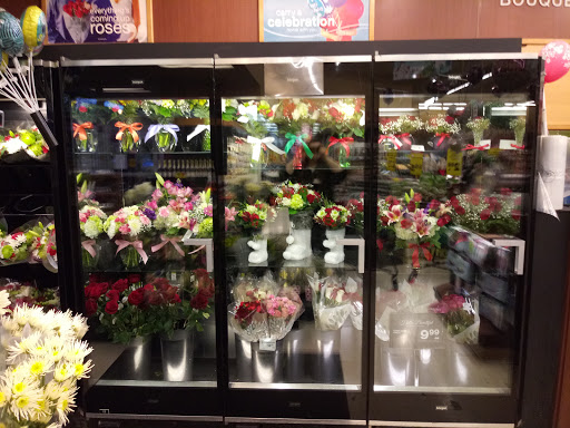 Grocery Store «Jewel-Osco», reviews and photos, 4729 N Central Ave, Chicago, IL 60630, USA