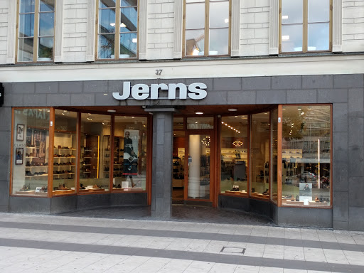 Butiker för att köpa geox kvinna Stockholm