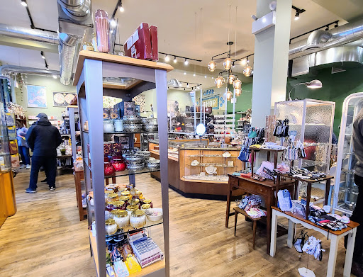 Gift Shop «Hazel», reviews and photos, 1902 W Montrose Ave, Chicago, IL 60613, USA