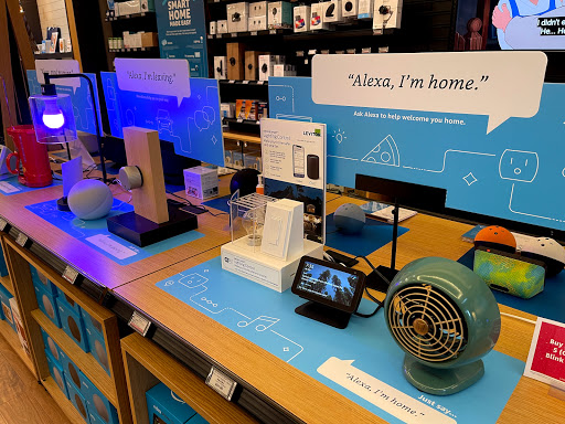 Book Store «Amazon Books», reviews and photos, 4545 La Jolla Village Dr, San Diego, CA 92122, USA