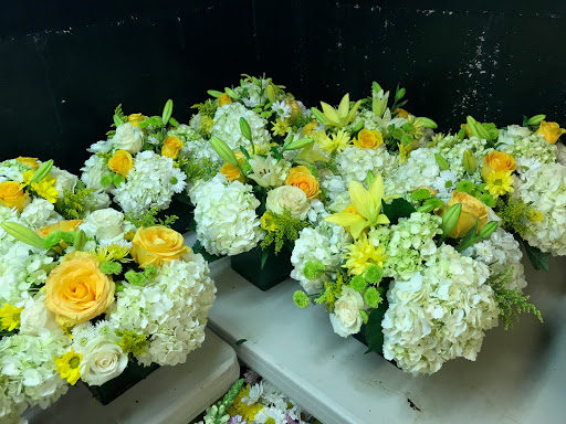 Florist «Stunning Arrangements», reviews and photos, 177 Main St, Little Ferry, NJ 07643, USA
