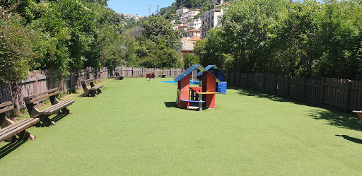 Parc de jeux pour enfants St Estienne d'Orves