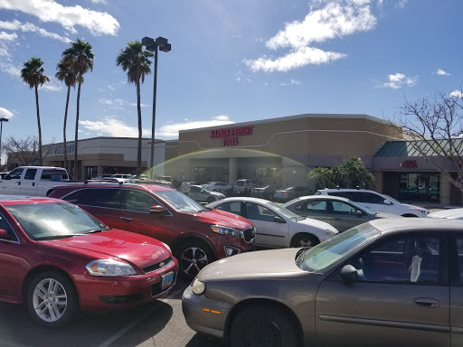 Hardware Store «Harbor Freight Tools», reviews and photos, 1450 N Dysart Rd, Avondale, AZ 85323, USA