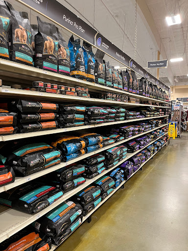 Pet Supply Store «PetSmart», reviews and photos, 8204 Leesburg Pike, Vienna, VA 22182, USA