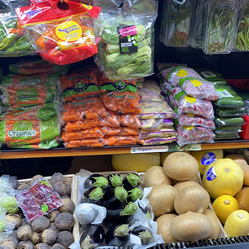 Gourmet Grocery Store «Garden Gourmet Market», reviews and photos, 1130 N Ashland Ave, Chicago, IL 60622, USA