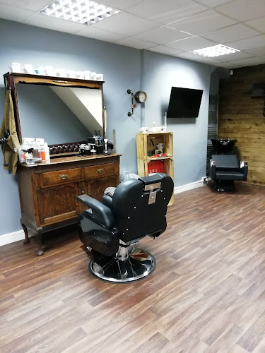 Reviews of Bens Barbers Newbridge in Newport - Barber shop
