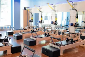 Club Pilates image