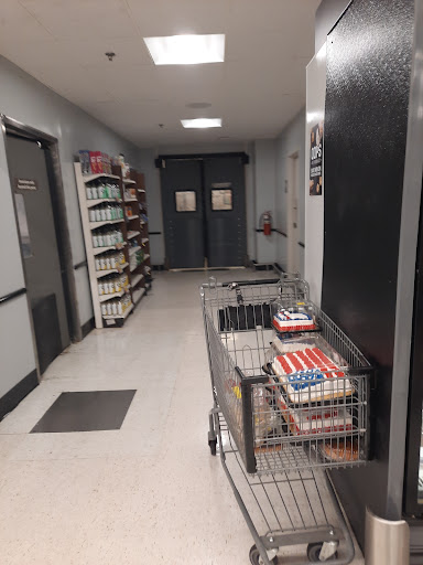 Supermarket «Giant», reviews and photos, 7142 Arlington Rd, Bethesda, MD 20814, USA