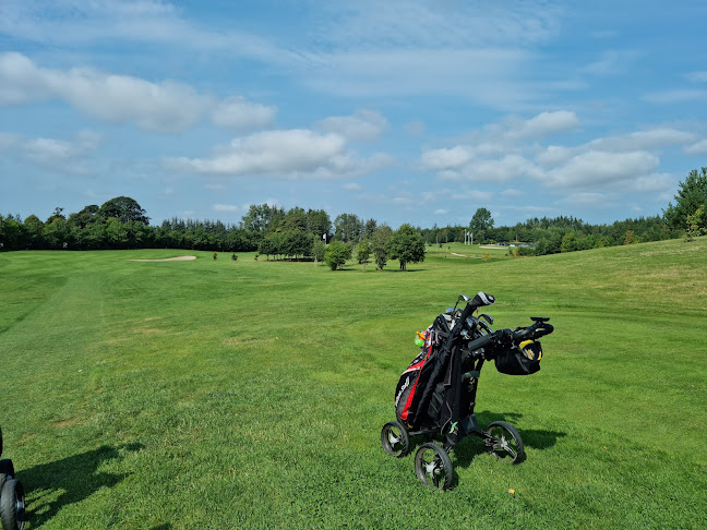 Anmeldelser af Sindal Golf Klub i Viborg - Golfklub