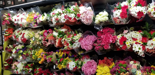 Grocery Store «Kroger», reviews and photos, 26300 Crocker Blvd, Harrison Charter Township, MI 48045, USA