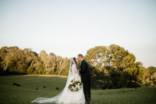 Wedding Venue «RiverView Family Farm», reviews and photos, 12130 Prater Ln, Knoxville, TN 37922, USA