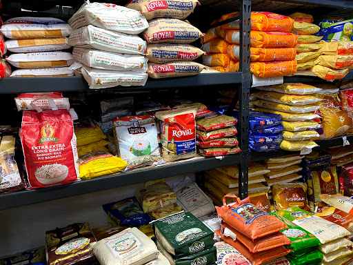 Indian Grocery Store «EZ Indian Grocery Store», reviews and photos, 12 Walnut St, Woburn, MA 01801, USA