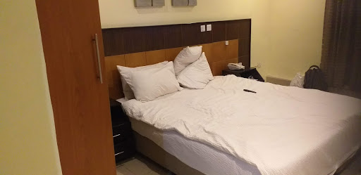 Best Western Homeville Hotel, Evbuomwan Street,beside conoil filling station,off, Benin Sapele Rd, 300252, Benin City, Nigeria, Resort, state Kogi