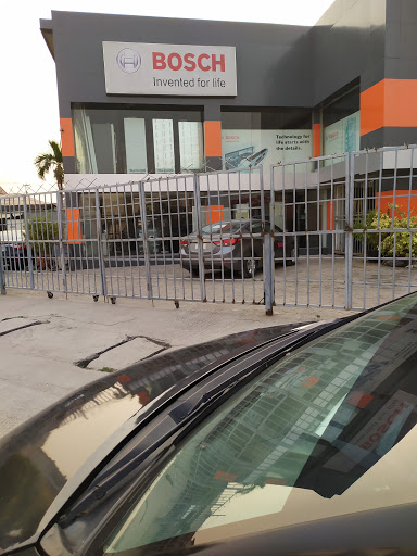 Bosch, 292 Ajose Adeogun St, Victoria Island, Lagos, Nigeria, Electronics Store, state Lagos
