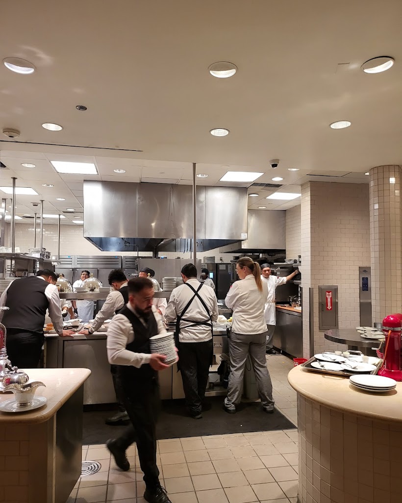 Eiffel Tower Restaurant 89109