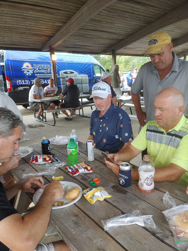 Golf Course «Friendly Meadows Golf Course», reviews and photos, 809 OH-125, Hamersville, OH 45130, USA