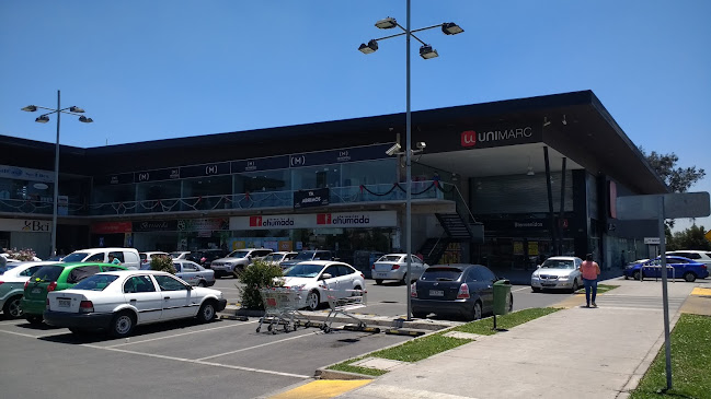 Strip Center Rojas Magallanes