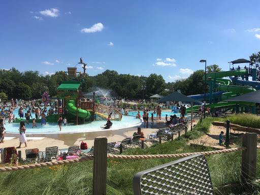 Swim Club «Crystal Lake Park Family Aquatic Center», reviews and photos, 1401 N Broadway Ave, Urbana, IL 61801, USA