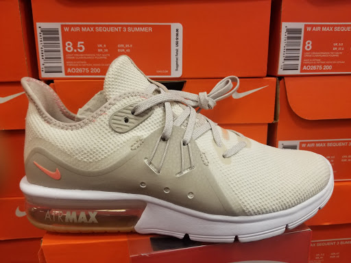 Shoe Store «Shoe Carnival», reviews and photos, 1905 Scenic Hwy S, Snellville, GA 30078, USA