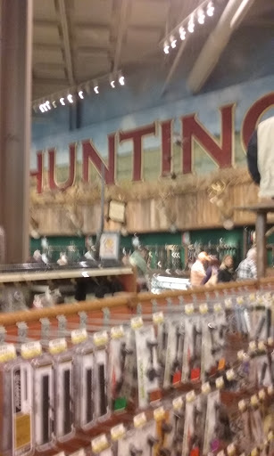 Sporting Goods Store «Bass Pro Shops», reviews and photos, 951 E Lewis and Clark Pkwy, Clarksville, IN 47129, USA