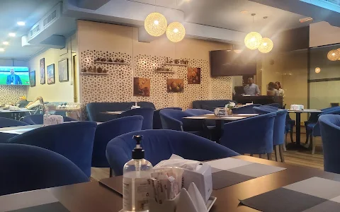 Lido Restaurant & Cafe مطعم و مقهى ليدو image
